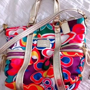 Coach signature purse Poppy Collection